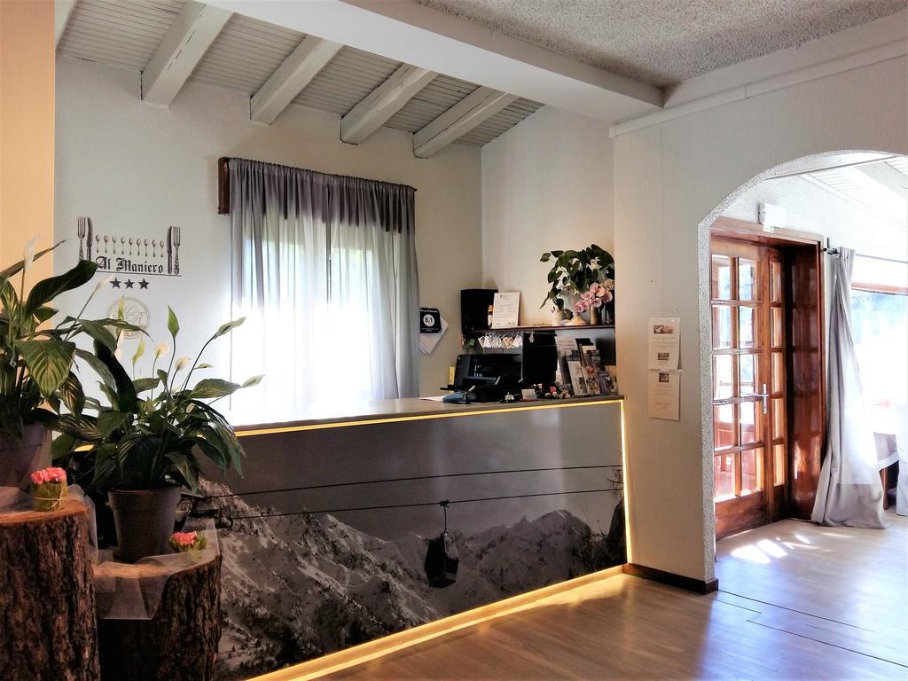 Albergo Al Maniero Ponte Di Legno Bagian luar foto